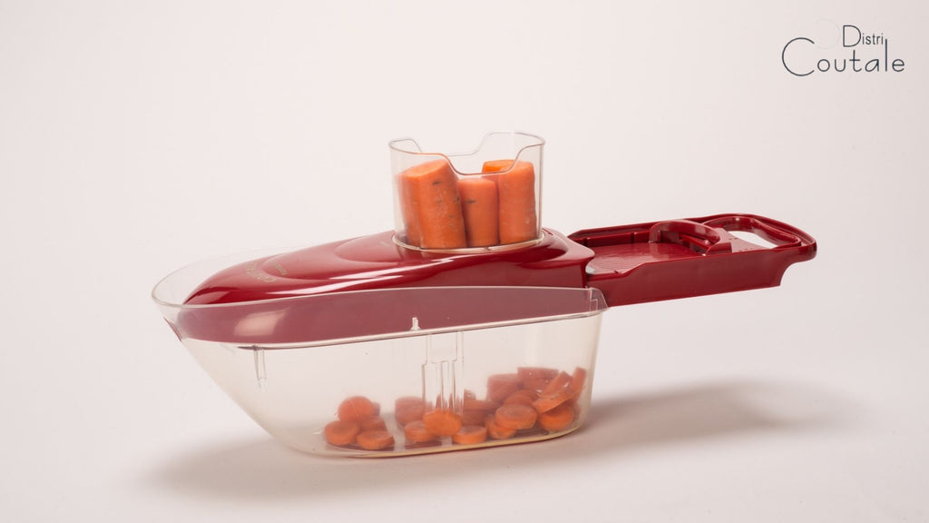 Comment couper les légumes à la mandoline Coutale ?