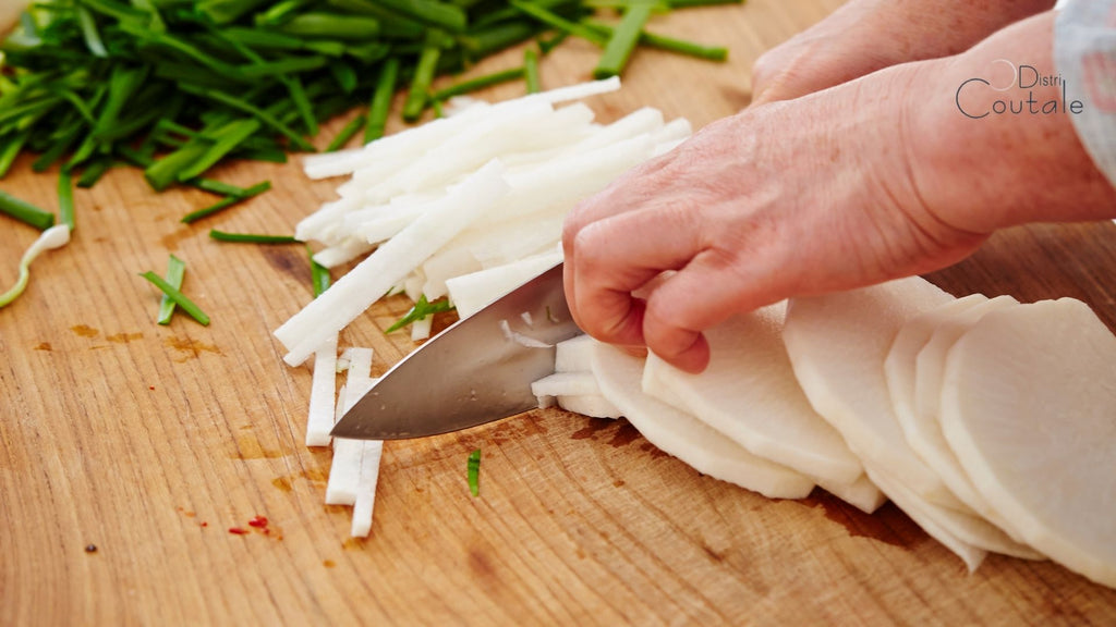 Pourquoi utiliser une mandoline multifonction en cuisine ?